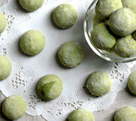 green tea snowball cookie